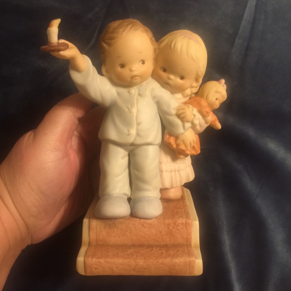 Enesco 1988 “Is it really Santa?”
